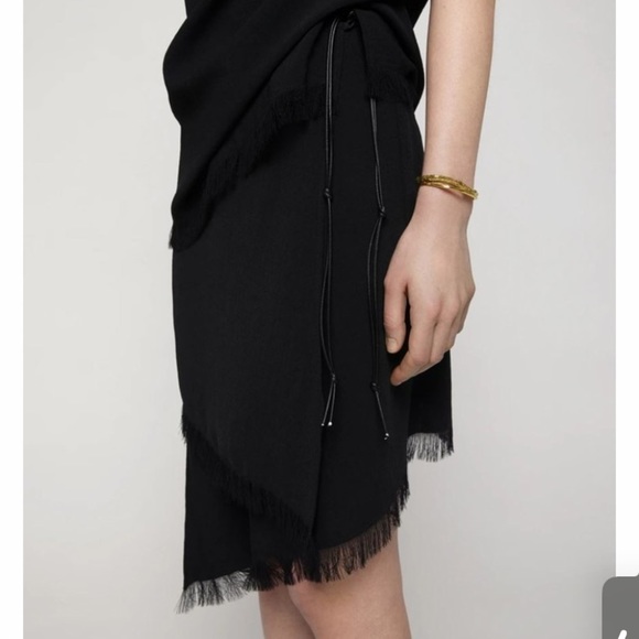 NEW Aeron Cover High-waist crepe mini wrap skirt - Picture 3 of 5